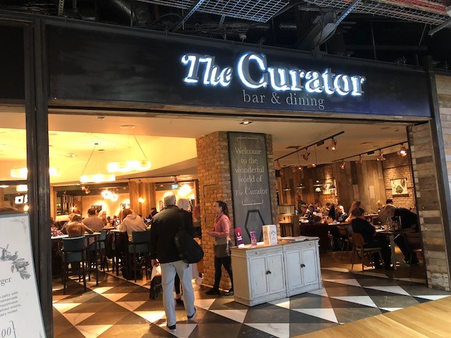 ヒースロー空港のレストラン- The Curator