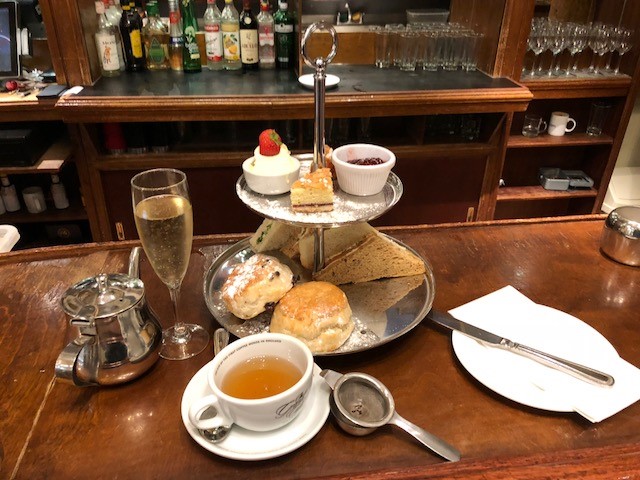 オックスフォード アフタヌーンティー – THE GRAND CAFE